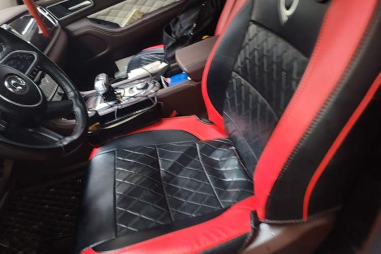 Used Great Wall Poer 2021 2.0T Global Version Automatic Gasoline 4x4 Prestige Standard Cab GW4C20B Left Front Seat