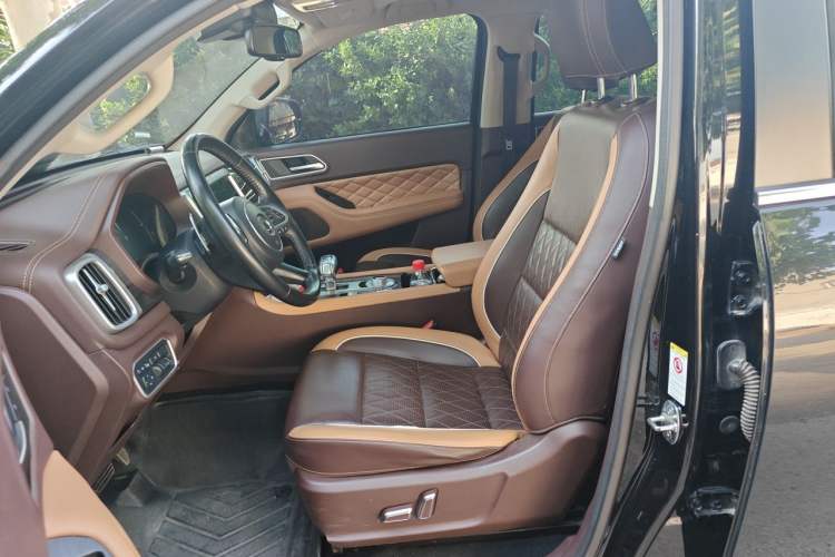 Used Great Wall Poer 2021 2.0T Global Version Automatic Diesel 4x4 Prestige Standard Cab GW4D20M Left Front Seat