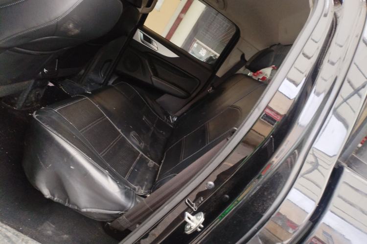 Used Great Wall Poer 2021 2.0T Commercial Version Manual Diesel 4x4 Elite Long-Box GW4D20M Left Rear Seat