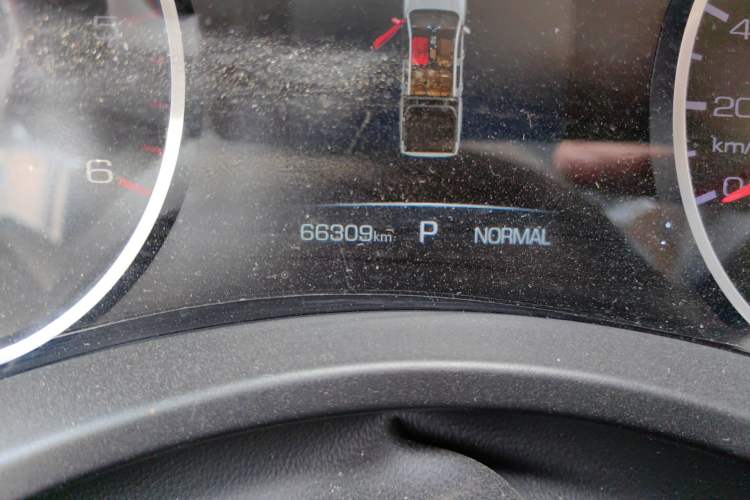 Used Great Wall Poer 2021 2.0T Commercial Version Automatic Diesel 4x4 Elite Long-Box GW4D20M Odometer Close Up