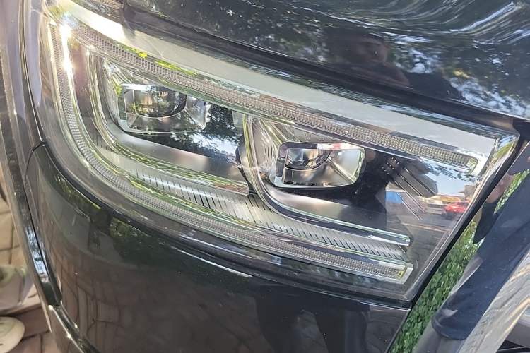 Used Great Wall Poer 2021 2.0T Global Version Automatic Diesel 4x4 Comfort Trim Standard Box GW4D20M Right Front Headlight
