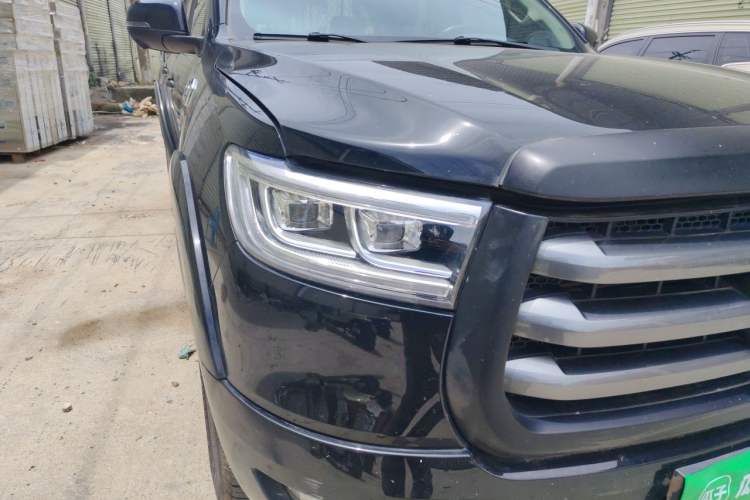 Used Great Wall Poer 2021 2.0T Global Version Passenger Automatic Diesel Two-Wheel Drive Comfort Trim Standard Cab GW4D20M Right Front Headlight