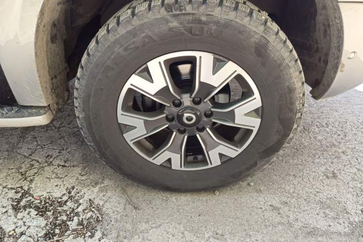 Used Great Wall Poer 2021 2.0T Global Version Automatic Diesel 4x4 Prestige Standard Cab GW4D20M Right Front Wheel Hub