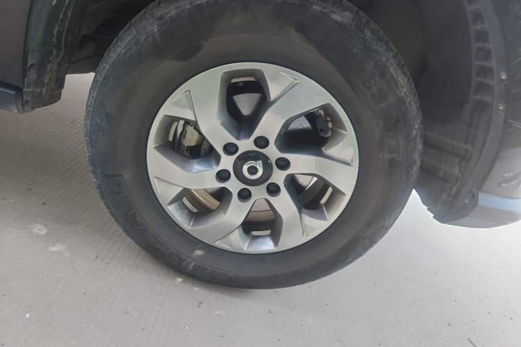 Used Great Wall Poer 2021 2.0T Commercial Version Automatic Diesel Two-Wheel Drive Elite Trim with Long Bed – GW4D20M Right Front Wheel Hub
