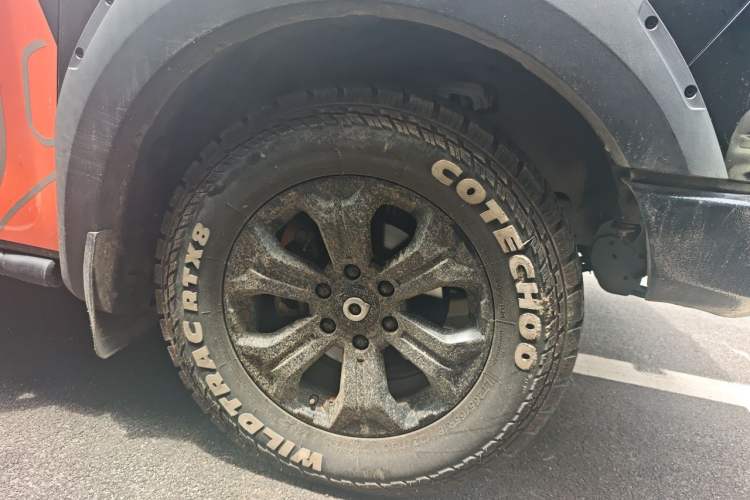 Used Great Wall Poer 2021 2.0T Off-Road Version Automatic Diesel 4x4 Mount Everest Edition GW4D20M Right Front Wheel Hub
