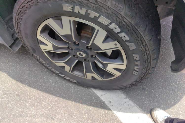Used Great Wall Poer 2021 2.0T Global Version Automatic Gasoline 4x4 Comfort Trim Standard Cab GW4C20B Right Front Wheel Hub