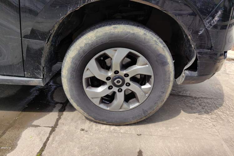 Used Great Wall Poer 2021 2.0T Commercial Version Automatic Diesel 4x4 Elite Long-Box GW4D20M Right Front Wheel Hub