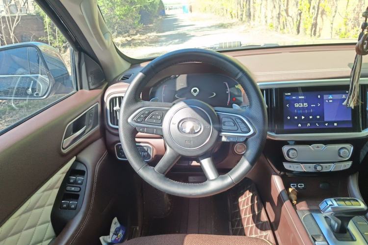 Used Great Wall Poer 2021 2.0T Global Version Automatic Diesel 4x4 Prestige Standard Cab GW4D20M Steering Wheel