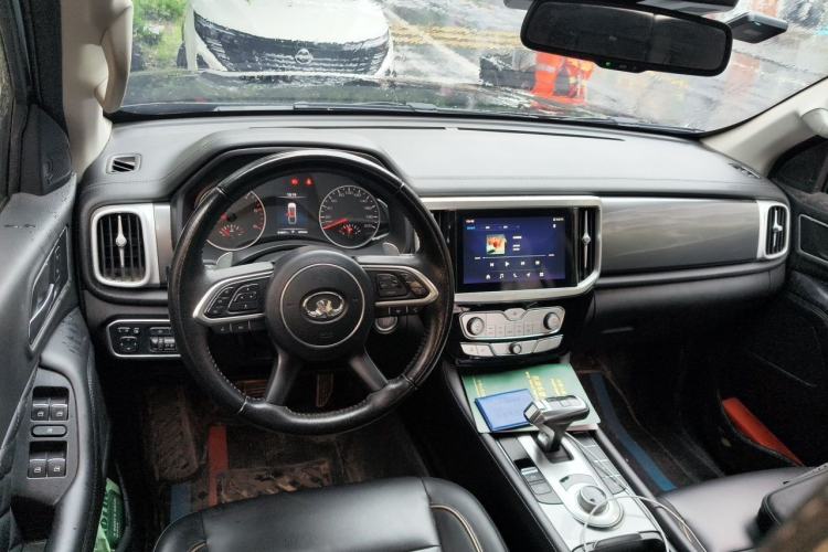 Used Great Wall Poer 2021 2.0T Global Version Automatic Diesel 4x4 Comfort Class Standard Box Trailer Edition GW4D20M Steering Wheel