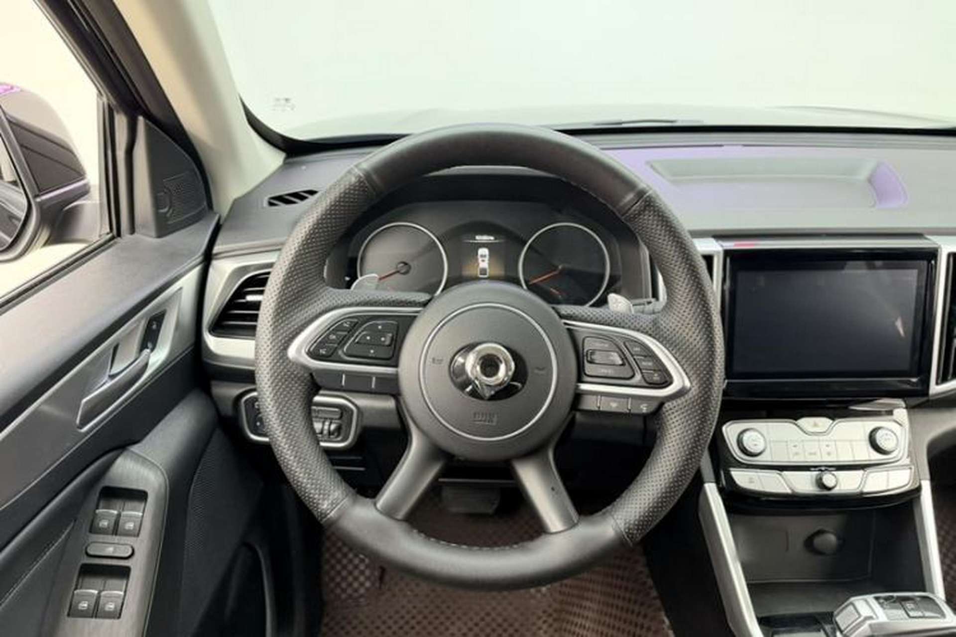 Used Great Wall Poer 2021 2.0T Commercial Version Automatic Diesel 4x4 Elite Long-Box GW4D20M Steering Wheel