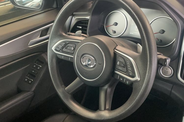 Used Great Wall Poer 2021 2.0T Commercial Version Automatic Diesel 4x4 Elite Long-Box GW4D20M Steering Wheel