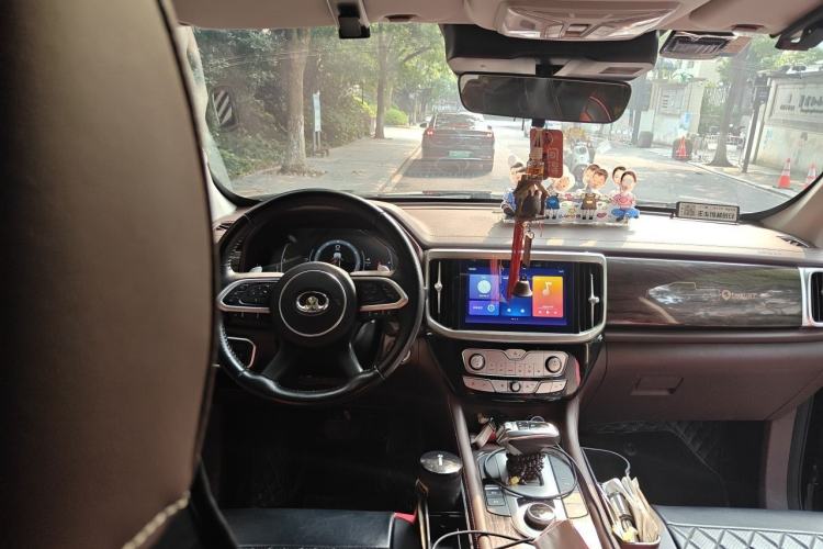 Used Great Wall Poer 2021 2.0T Global Version Automatic Gasoline 4x4 Prestige Standard Cab GW4C20B Steering Wheel