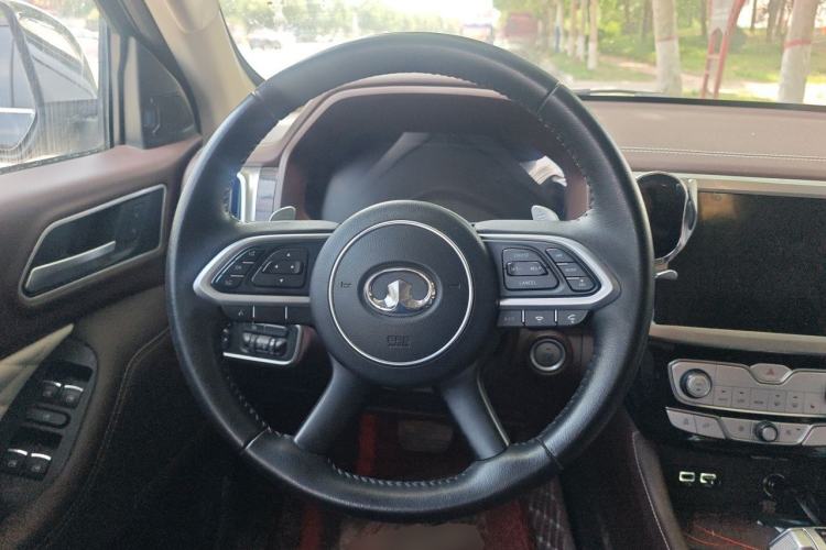 Used Great Wall Poer 2021 2.0T Global Version Automatic Diesel 4x4 Prestige Standard Cab GW4D20M Steering Wheel