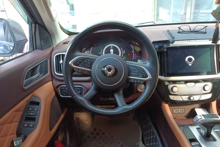 Used Great Wall Poer 2021 2.0T Global Version Automatic Diesel 4x4 Prestige Standard Cab GW4D20M Steering Wheel