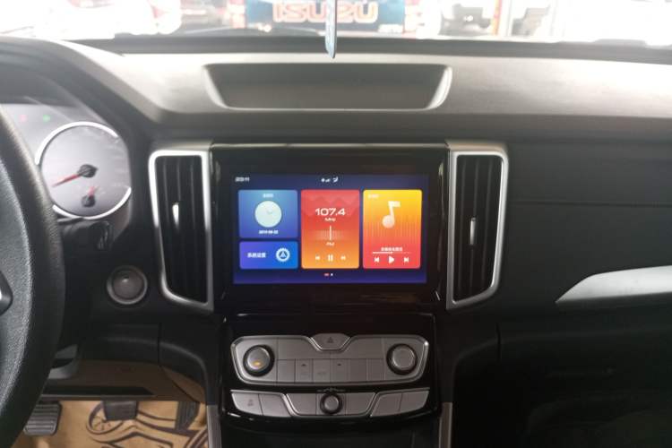 Used Great Wall Poer 2021 2.0T Commercial Version Manual Diesel Two-Wheel Drive Elite Long-Box GW4D20M Audio And AC Panel