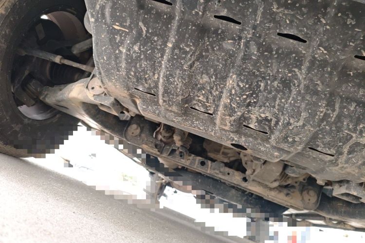 Used Great Wall Poer 2021 2.0T Commercial Version Manual Diesel 4x4 Elite Long-Box GW4D20M Chassis Front