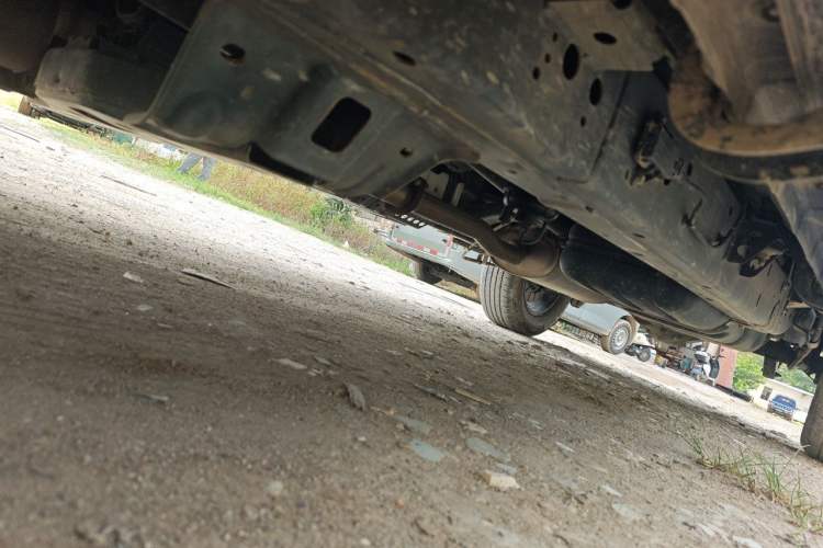 Used Great Wall Poer 2021 2.0T Commercial Version Manual Diesel 4x4 Elite Long-Box GW4D20M Chassis Front Left