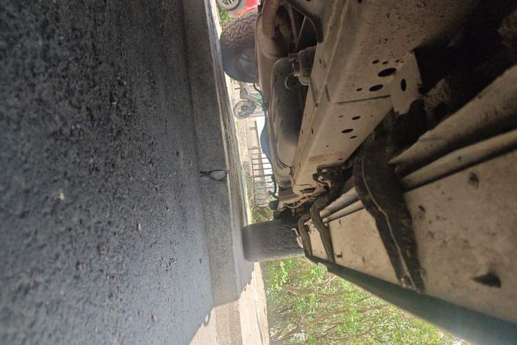 Used Great Wall Poer 2021 2.0T Global Version Automatic Diesel 4x4 Comfort Trim Standard Box GW4D20M Chassis Front Left