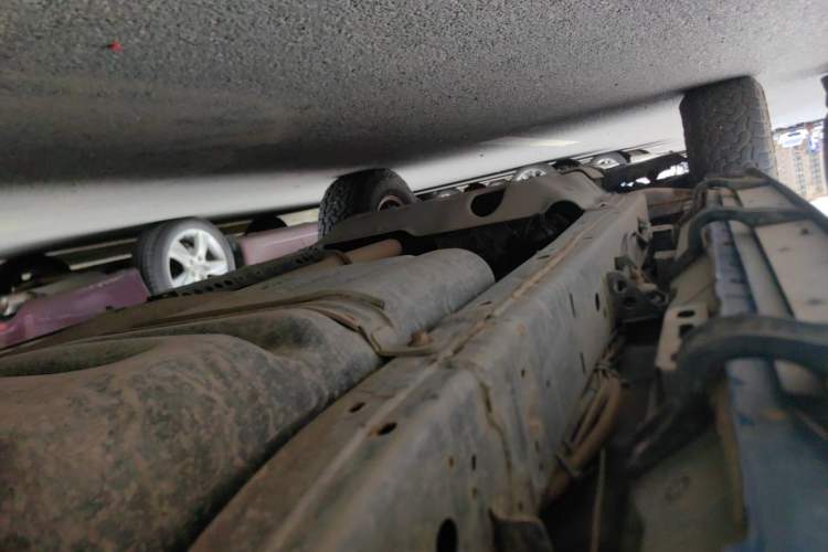 Used Great Wall Poer 2021 2.0T Commercial Version Automatic Diesel 4x4 Elite Long-Box GW4D20M Chassis Rear Left