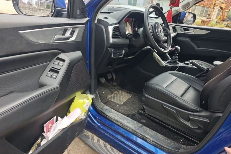 Used Great Wall Poer 2021 2.0T Commercial Version Manual Diesel 4x4 Elite Long-Box GW4D20M Driver Seat