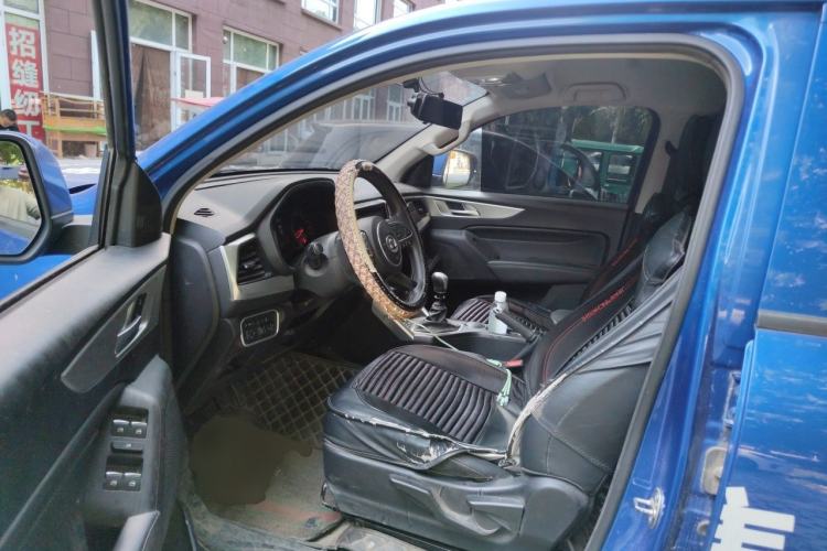 Used Great Wall Poer 2021 2.0T Commercial Version Manual Diesel Two-Wheel Drive Elite Long-Box GW4D20M Driver Seat