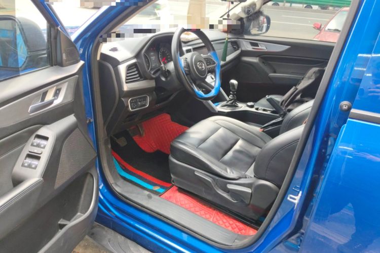 Used Great Wall Poer 2021 2.0T Commercial Version Manual Diesel 4x4 Elite Long-Box GW4D20M Driver Seat