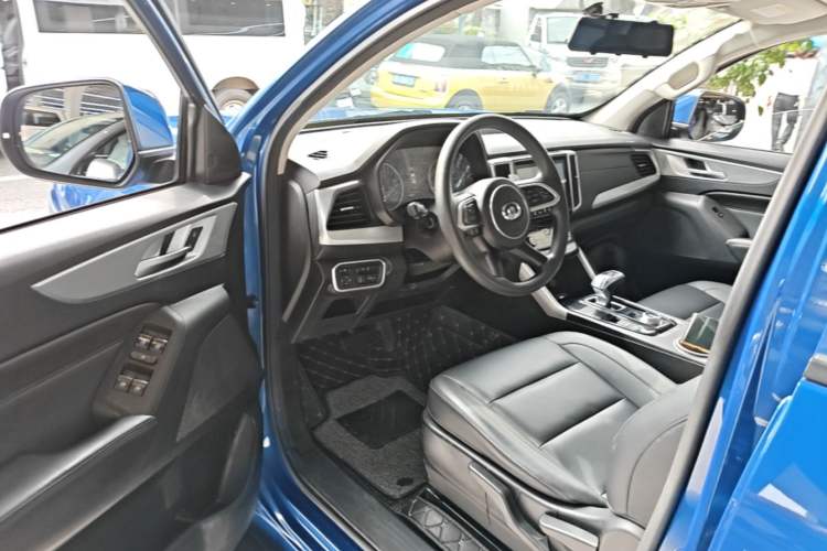 Used Great Wall Poer 2021 2.0T Commercial Version Automatic Diesel Two-Wheel Drive Elite Trim with Long Bed – GW4D20M Driver Seat