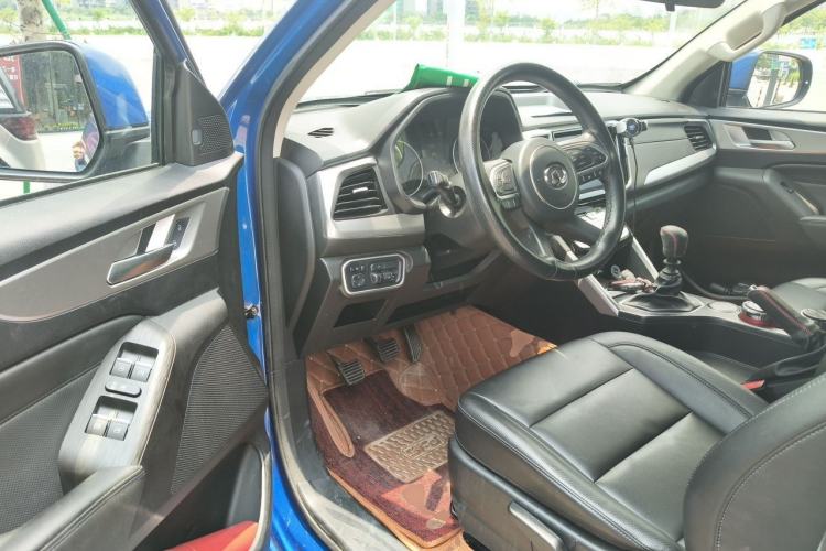 Used Great Wall Poer 2021 2.0T Commercial Version Manual Diesel Two-Wheel Drive Elite Long-Box GW4D20M Driver Seat