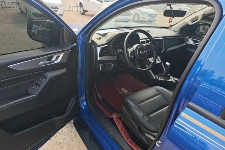 Used Great Wall Poer 2021 2.0T Commercial Version Manual Diesel Two-Wheel Drive Elite Long-Box GW4D20M Driver Seat