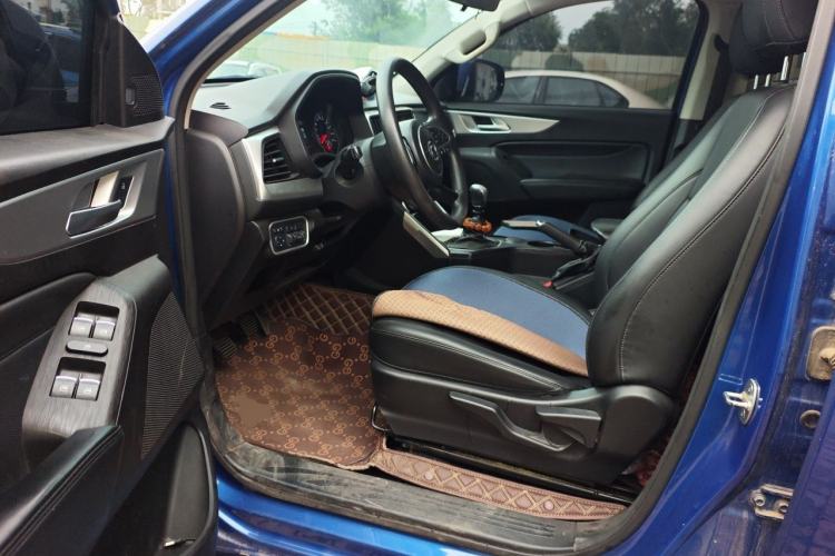 Used Great Wall Poer 2021 2.0T Commercial Version Manual Diesel Two-Wheel Drive Elite Long-Box GW4D20M Driver Seat