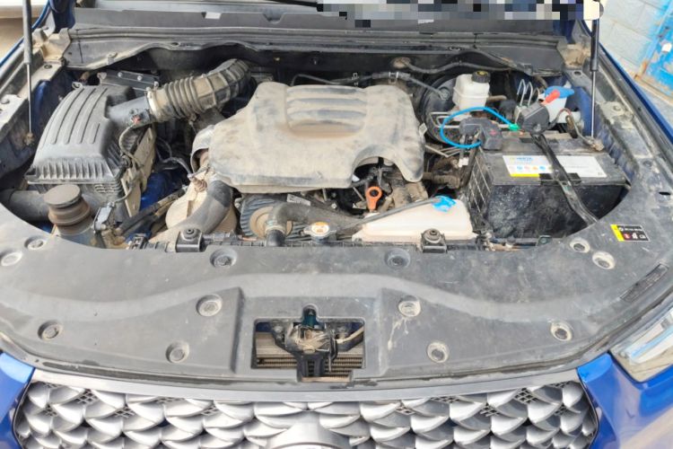 Used Great Wall Poer 2021 2.0T Commercial Version Manual Diesel 4x4 Elite Long-Box GW4D20M Engine Bay