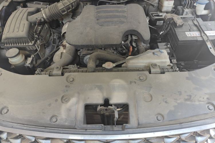 Used Great Wall Poer 2021 2.0T Commercial Version Automatic Diesel Two-Wheel Drive Elite Trim with Long Bed – GW4D20M Engine Bay