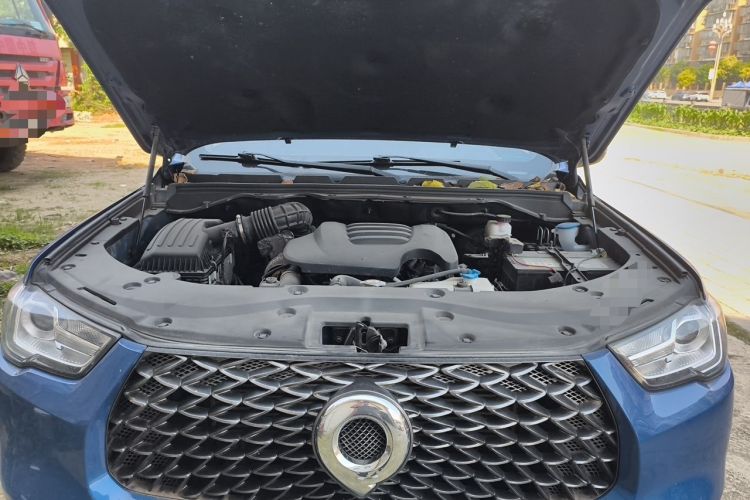 Used Great Wall Poer 2021 2.0T Commercial Version Manual Diesel Two-Wheel Drive Elite Long-Box GW4D20M Engine Bay