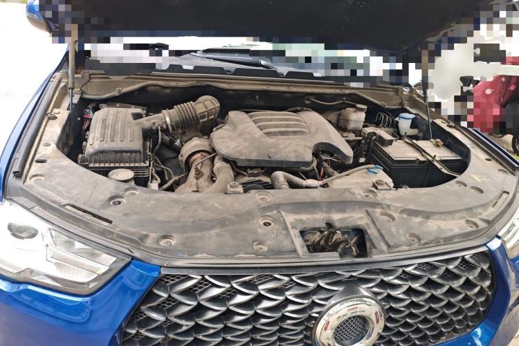 Used Great Wall Poer 2021 2.0T Commercial Version Manual Diesel 4x4 Elite Long-Box GW4D20M Engine Bay