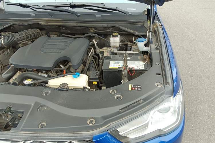 Used Great Wall Poer  Engine Bay Left