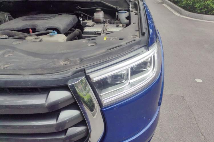 Used Great Wall Poer 2021 2.0T Global Version Passenger Car Automatic Gasoline Two-Wheel Drive Comfort Trim Standard Box – GW4C20B Engine Bay Left