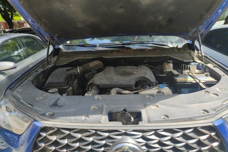 Used Great Wall Poer 2021 2.0T Commercial Version Manual Diesel Two-Wheel Drive Elite Long-Box GW4D20M Engine Bay