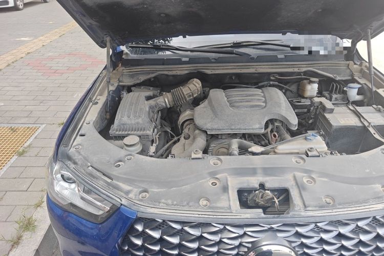 Used Great Wall Poer 2021 2.0T Commercial Version Automatic Diesel Two-Wheel Drive Elite Trim with Long Bed – GW4D20M Engine Bay Right