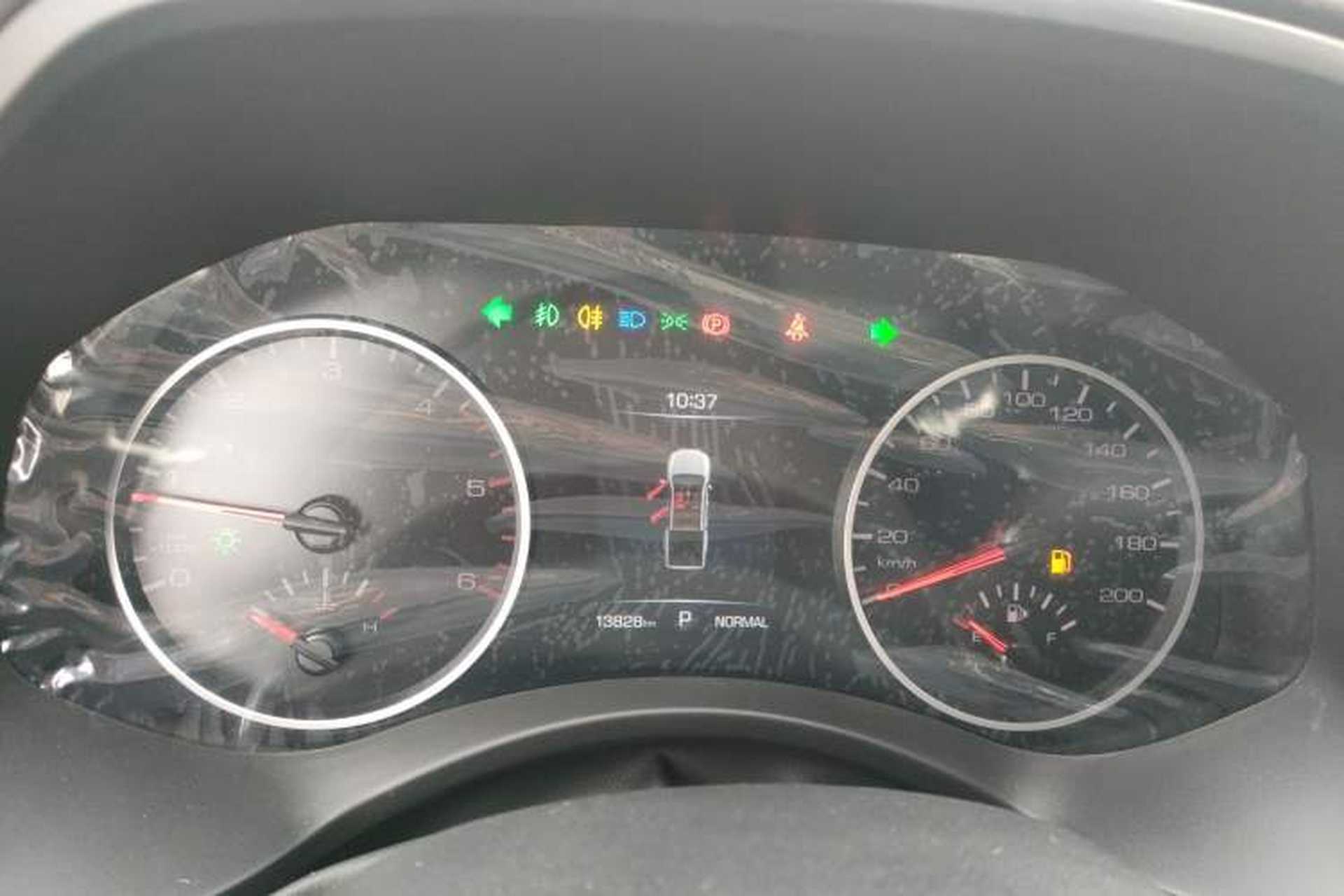 Used Great Wall Poer 2021 2.0T Global Version Automatic Diesel 4x4 Comfort Trim Standard Box GW4D20M Instrument Cluster