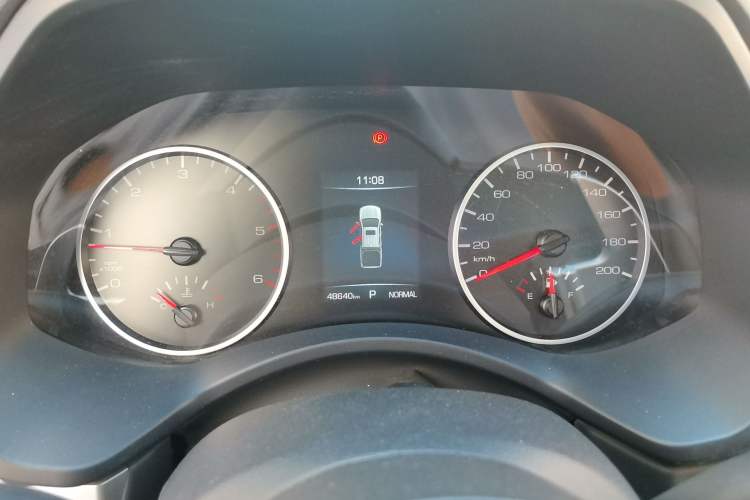 Used Great Wall Poer 2021 2.0T Commercial Version Automatic Diesel Two-Wheel Drive Elite Trim with Long Bed – GW4D20M Instrument Cluster