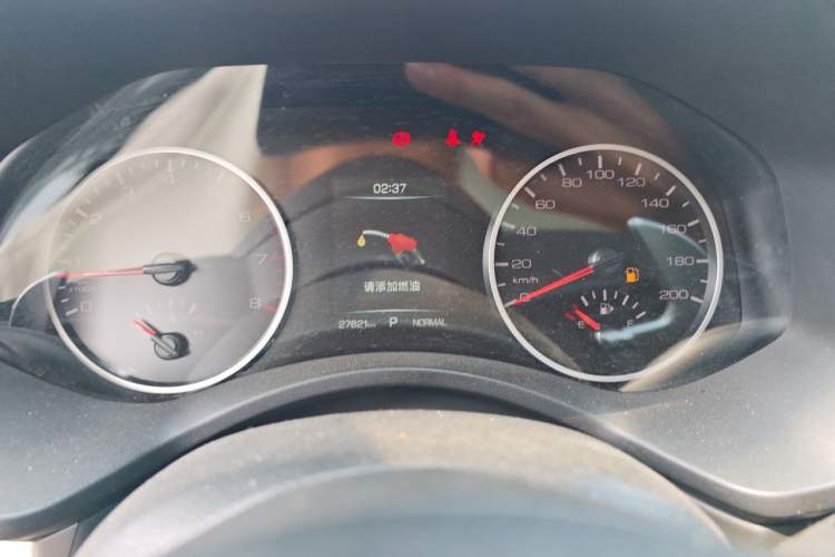 Used Great Wall Poer 2021 2.0T Commercial Version Automatic Gasoline Two-Wheel Drive Elite Trim with Long Bed – GW4C20B Instrument Cluster