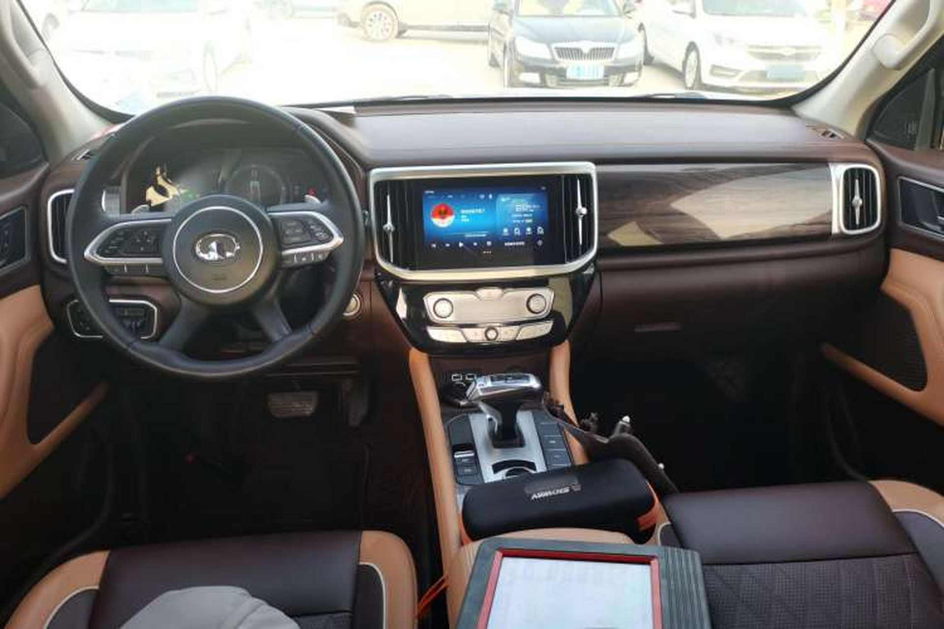 Used Great Wall Poer 2021 2.0T Global Version Automatic Diesel 4x4 Prestige Standard Cab GW4D20M Interior 2