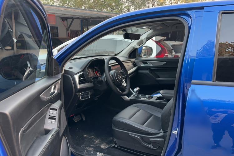 Used Great Wall Poer 2021 2.0T Commercial Version Automatic Diesel Two-Wheel Drive Elite Trim with Long Bed – GW4D20M Interior 2