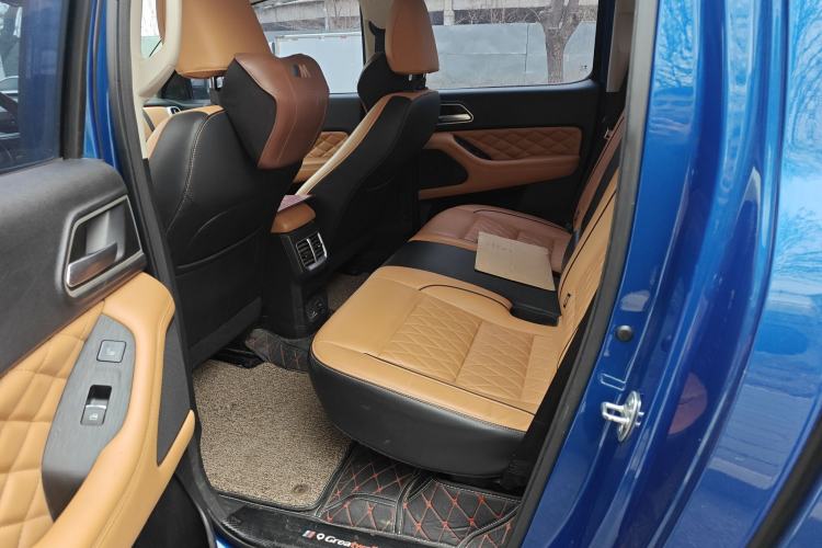 Used Great Wall Poer 2021 2.0T Global Version Automatic Gasoline 4x4 Sporty Standard-Box GW4C20B Interior 4