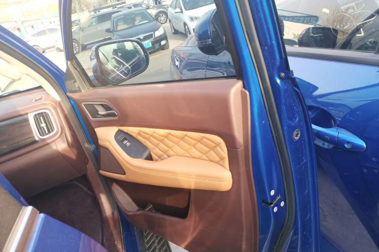 Used Great Wall Poer 2021 2.0T Global Version Automatic Diesel 4x4 Prestige Standard Cab GW4D20M Interior 5