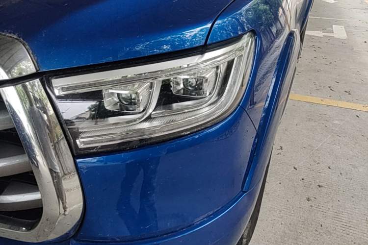 Used Great Wall Poer 2021 2.0T Global Version Passenger Automatic Diesel Two-Wheel Drive Comfort Trim Standard Cab GW4D20M Left Front Headlight