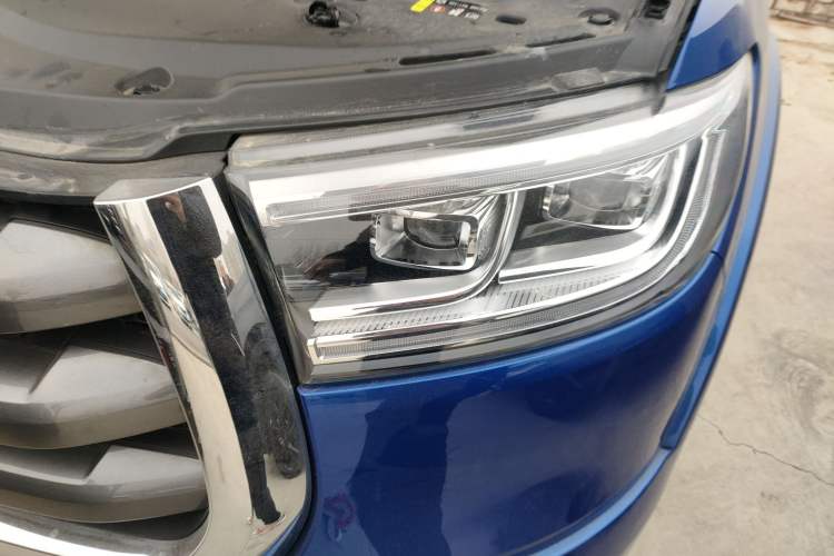 Used Great Wall Poer 2021 2.0T Global Version Automatic Diesel 4x4 Comfort Trim Standard Box GW4D20M Left Front Headlight