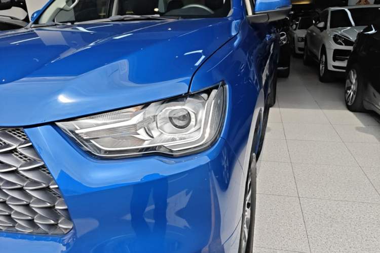 Used Great Wall Poer 2021 2.0T Commercial Version Automatic Diesel Two-Wheel Drive Elite Trim with Long Bed – GW4D20M Left Front Headlight