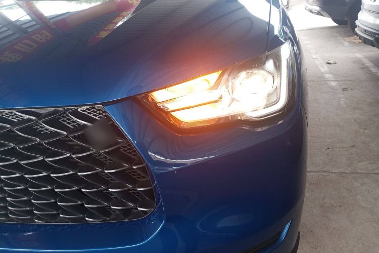 Used Great Wall Poer 2021 2.0T Commercial Version Manual Diesel Two-Wheel Drive Elite Long-Box GW4D20M Left Front Headlight