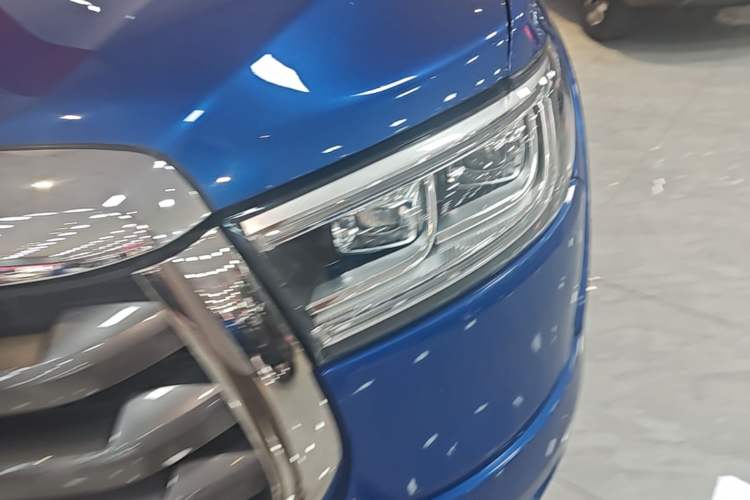 Used Great Wall Poer 2021 2.0T Global Version Passenger Automatic Diesel Two-Wheel Drive Comfort Trim Standard Cab GW4D20M Left Front Headlight